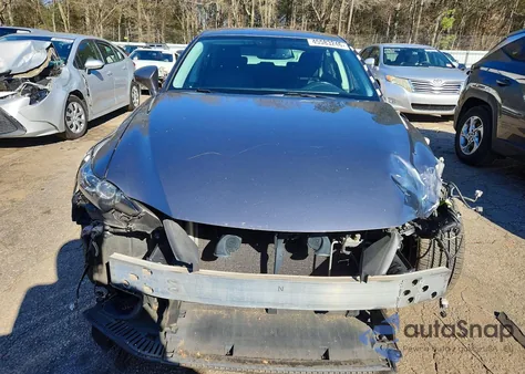 2015 Lexus Is 250 Base from USA, damaged, VIN JTHBF1D29F5077369